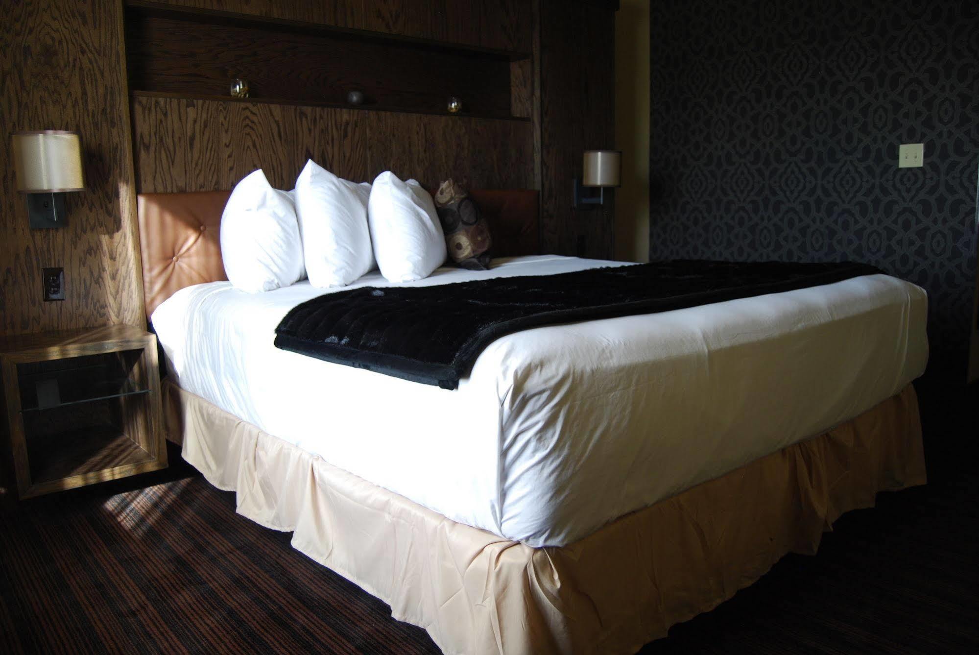 Scholar Morgantown, Tapestry Collection By Hilton Hotel Exterior photo