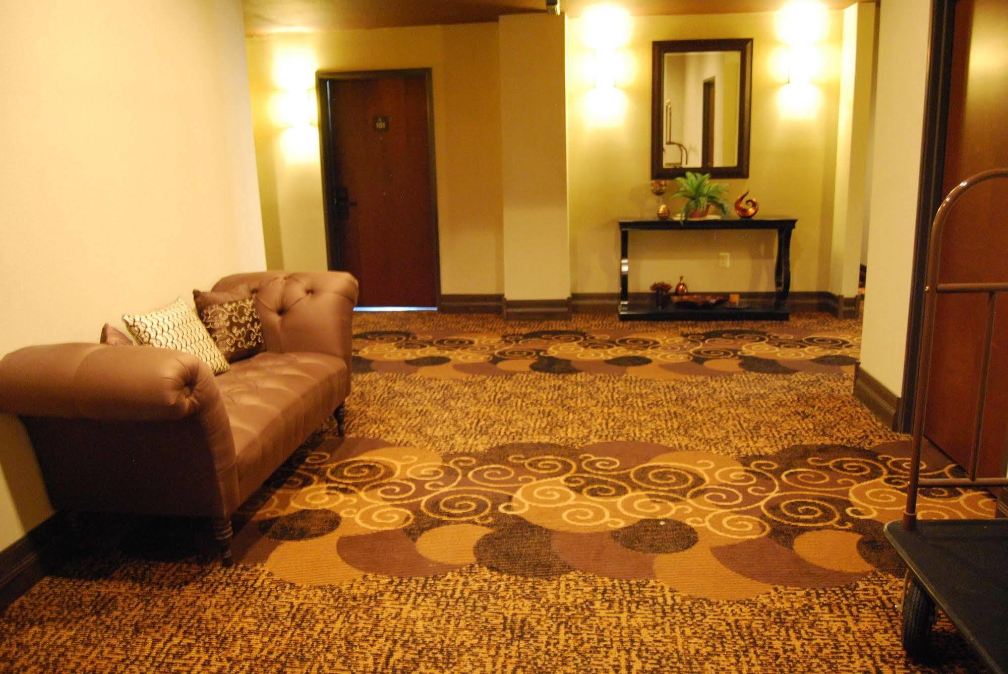 Scholar Morgantown, Tapestry Collection By Hilton Hotel Exterior photo